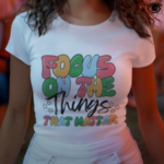 Foucus On The Things 01